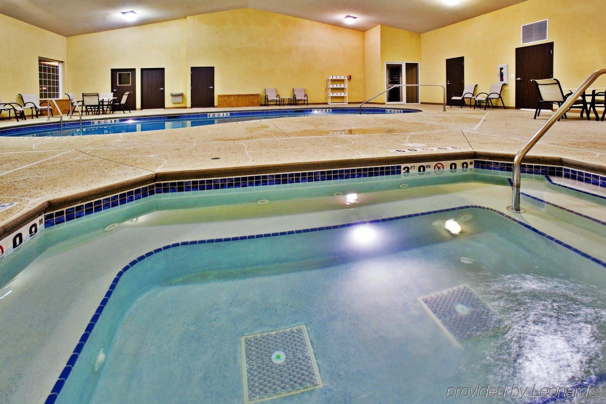 Holiday Inn Express Le Claire Riverfront-Davenport By Ihg מראה חיצוני תמונה